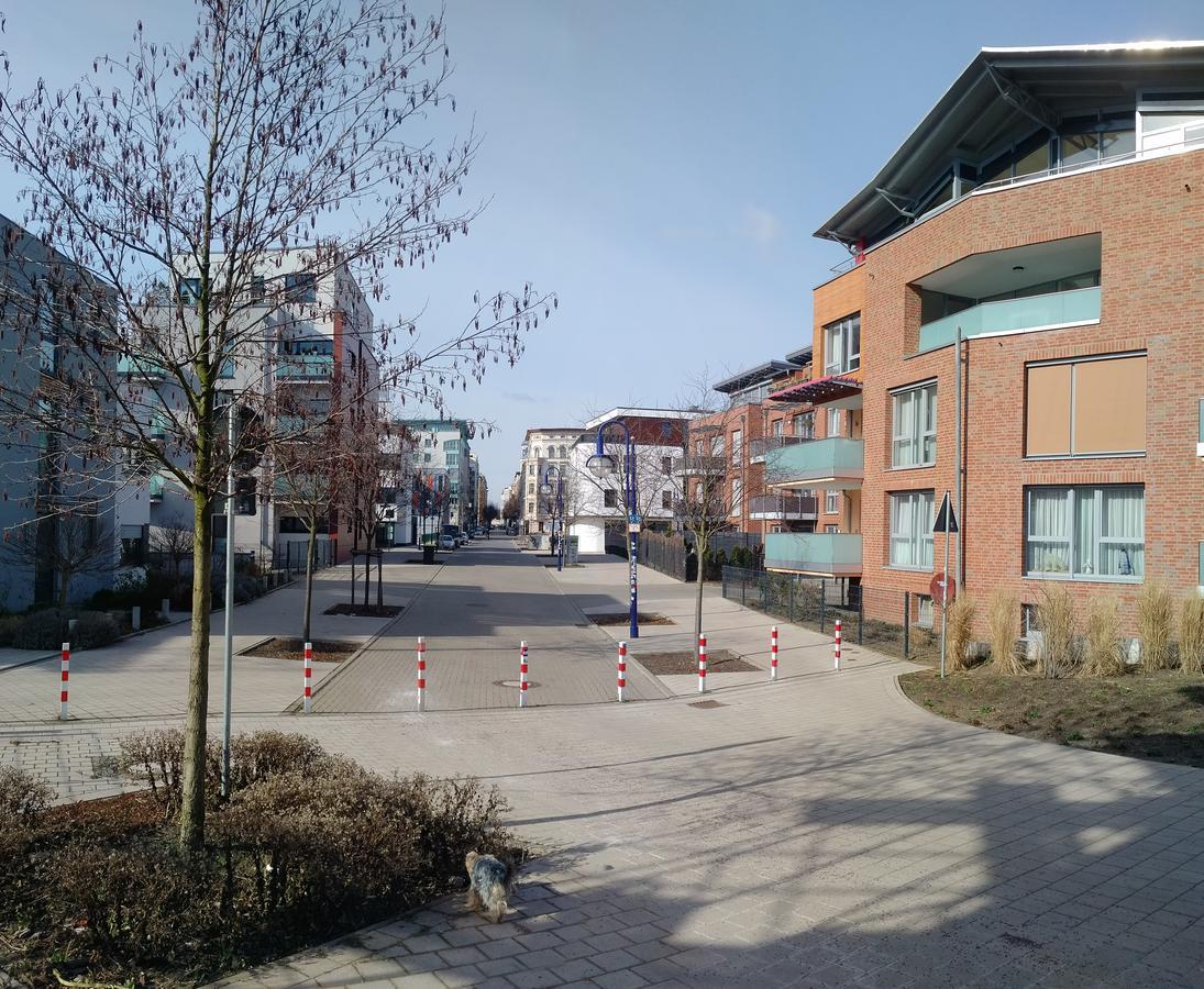 Aaron - Privatunterkunft Magdeburgo Exterior foto